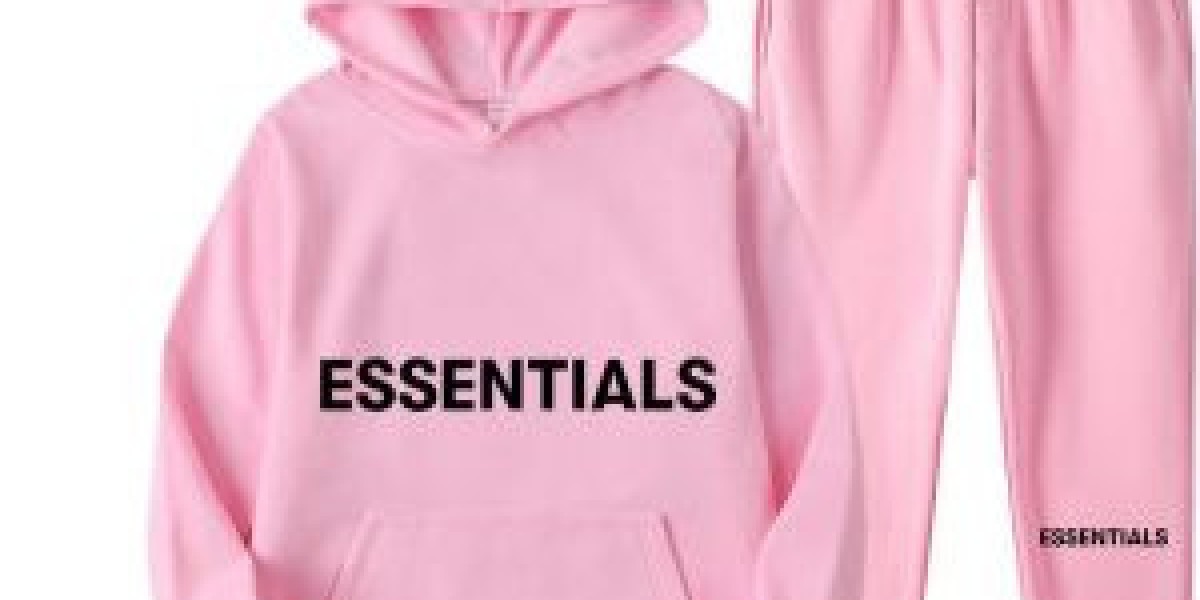 Warm & Lightweight Essential Hoodie for Lounging or Going Out