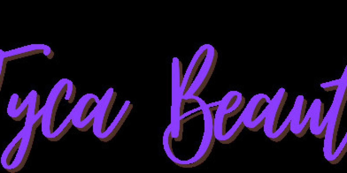 Guide to Glam Makeup, Butterfly Locs, and Wig Installation in Queens, NY