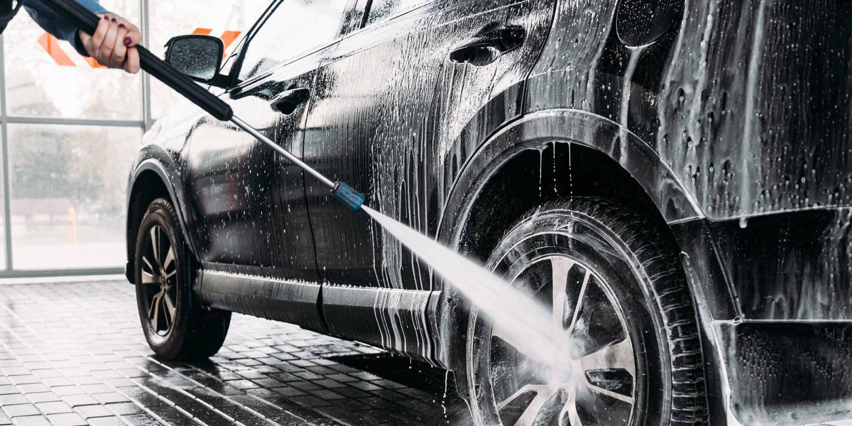 Drive Clean, Drive Proud: Choosing the Right Car Wash Services Dubai for Your Vehicle