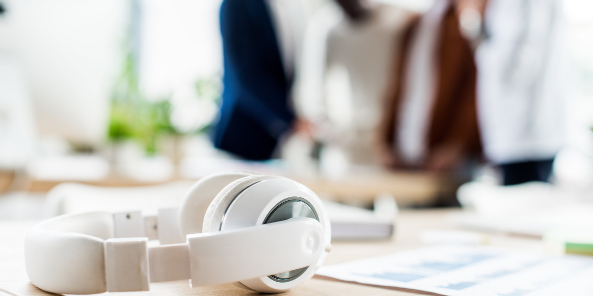 What's The Current Job Market For Online Headphones Professionals?