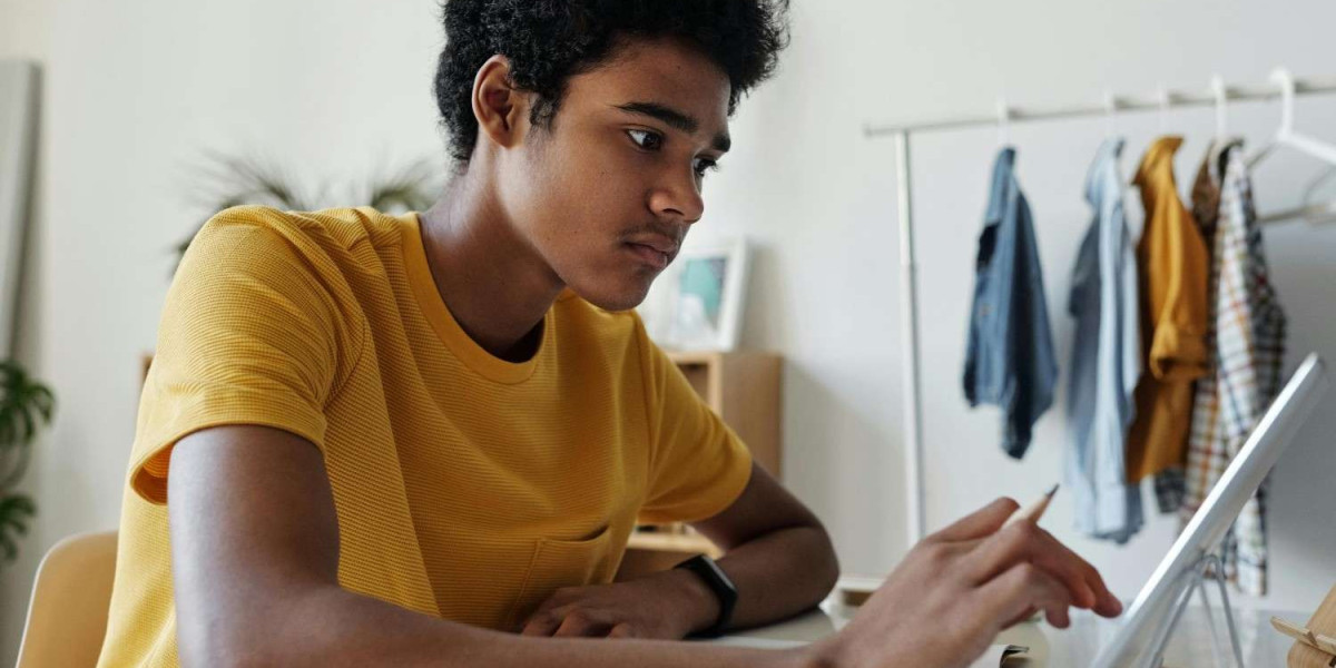 How Students Can Reduce Exam Stress Using Simple Tools