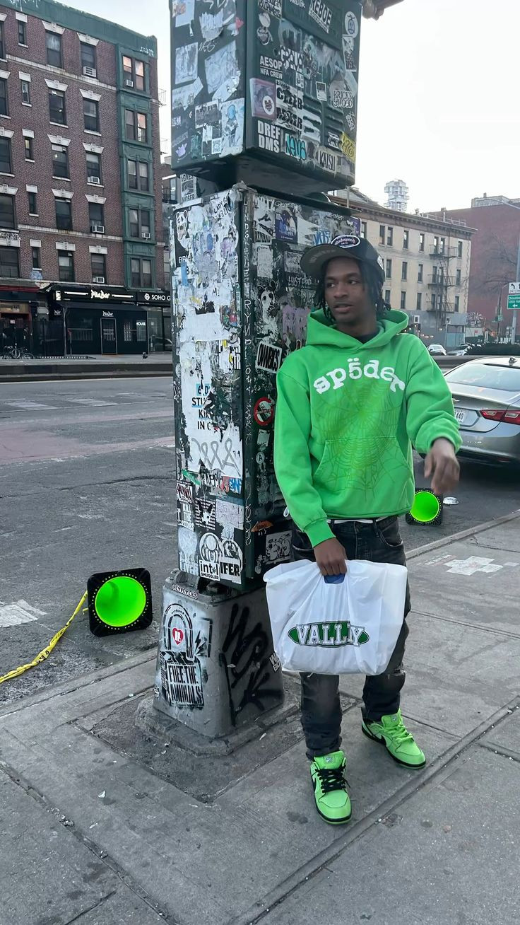 spider hoodie Profile Picture