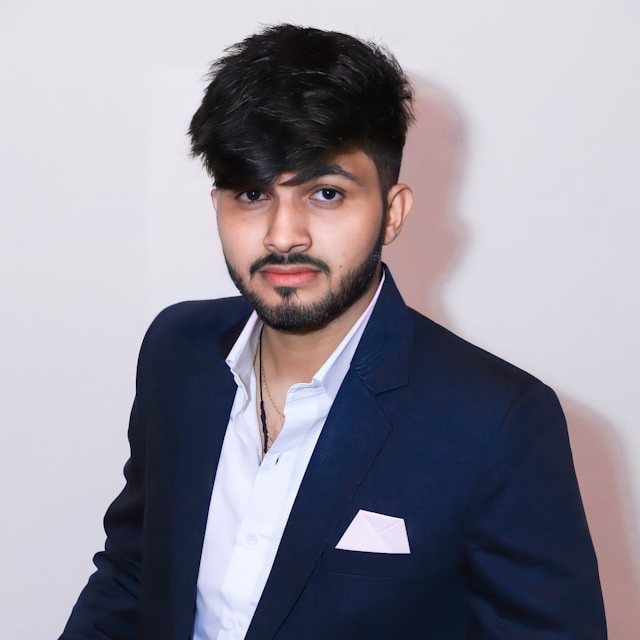 Rajesh Bhatt Profile Picture