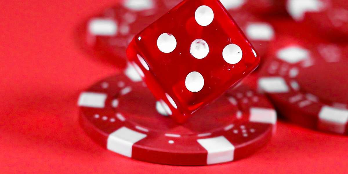 Η αναβίωση των παραδοσιακών τυχερών παιχνιδιών μέσα από τις διαδικτυακές πλατφόρμες: Πώς οι κλασικοί παίκτες επιστρέφουν