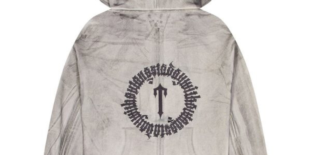 Trapstar Italia Fashion: Streetwear with an Attitude