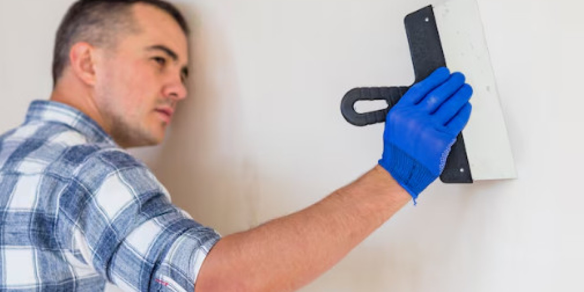 Top 5 Signs Your Ceiling Needs Drywall Repair After Leaks